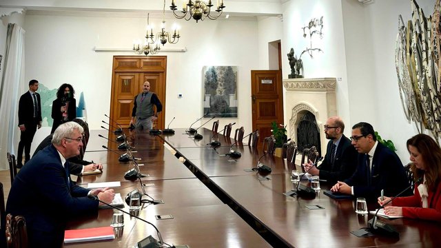 Сибига - министру МИД Кипра: Переговорные кластеры вступления Украины в ЕС важно открыть в 2026 г.