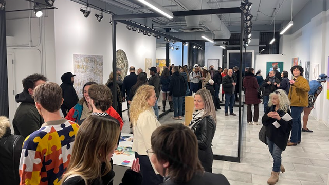 Українці взяли участь у міжнародній виставці абстрактного мистецтва "Crossing the Line" у Нью-Йорку