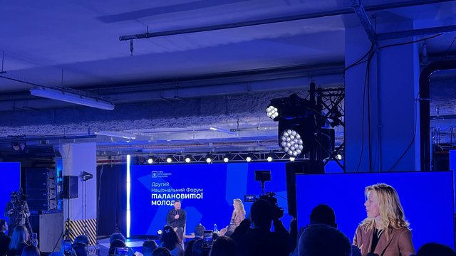 Зеленський: Ми стільки років боролись, що точно заслуговуємо на сторіччя миру, тиші і спокою