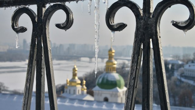 Объекты Киево-Печерской лавры повреждены из-за российской атаки в ночь на 24 января