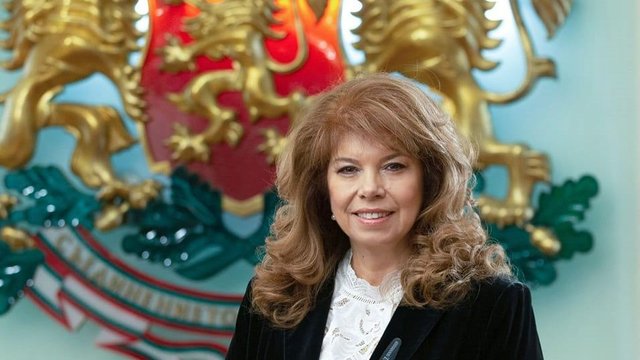 Вперше в історії Болгарії президентом країни стала жінка Іліяна Йотова