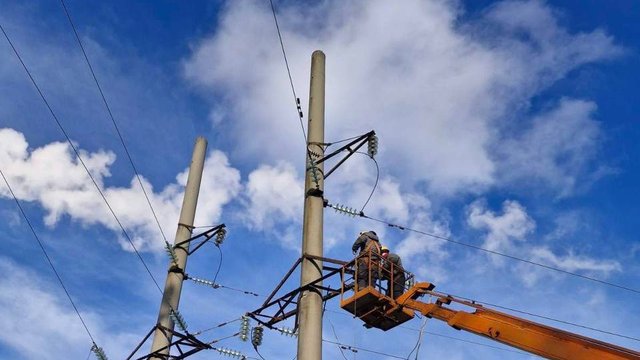 На Київщині відновили світло понад 370 тис. родин, майже 30 тис. залишаються без електрики