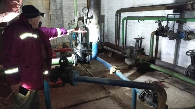 В зоне повышенного риска дома с верхней разводкой труб отопления - глава Дарницкой РГА