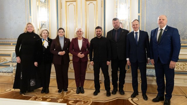 Зеленський обговорив зі спікеркою Саейми Латвії мирний процес та програми підтримки України