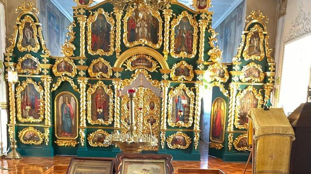 УПЦ (МП) готовит иск в суд о выселении сестер Батуринского Свято-Николаевского Крупицкого женского монастыря