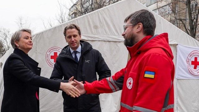 Cooper and Dotsenko discuss humanitarian needs of Ukrainians during war
