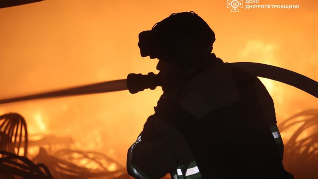 Зеленський про російську атаку: Під ударом були 12 областей, відомо про дев’ятьох поранених, серед них – діти