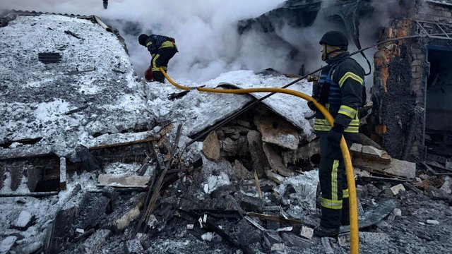 Росія за тиждень випустила по Україні понад 1300 ударних дронів, більше 1400 КАБ і 96 ракет – Зеленський