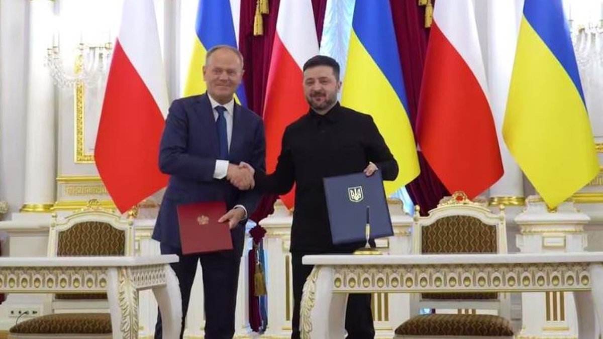 Zelenskyy and Tusk discuss cooperation in energy, defense, and recovery, as well as pressure on Russia