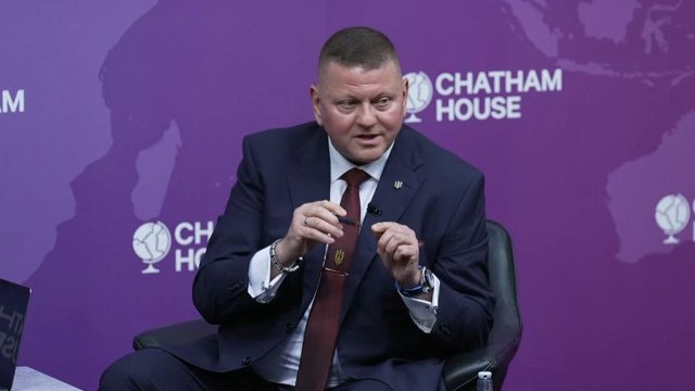 Залужний про "північні потоки": Не маю ніякого відношення, це питання стало політичним