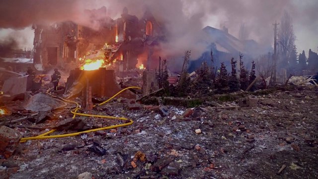 Один погибший и шесть пострадавших в результате массированной ночной ракетно-дроновой атаки врага в Киевской области