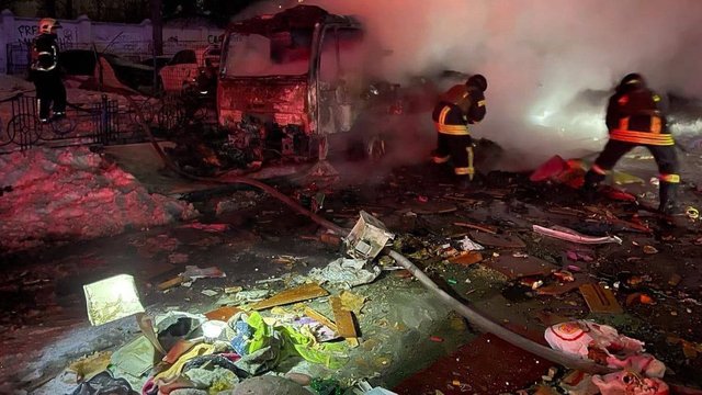 Двое пострадавших и два пожара в Киеве в результате ночной атаки российских БПЛА – Кличко