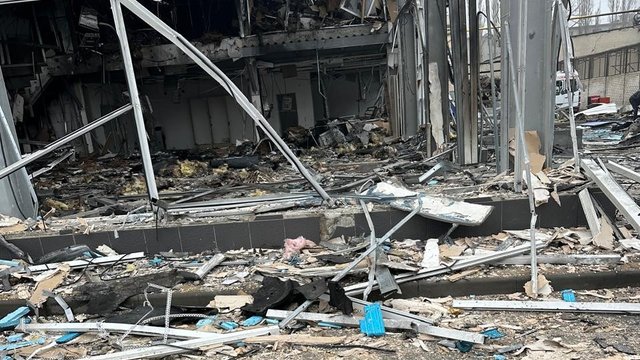 Автосалон Peugeot "Адіс-Мотор" в Одесі повністю знищено дроновою атакою – представництво Stellantis в Україні