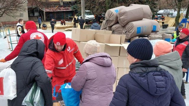 Ukrainian Red Cross deploys support point in Kharkiv following Russian air strike