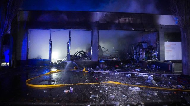 Ворог прицільно бив по об’єктах енергетики, підстанціях і тепловій генерації – Кулеба