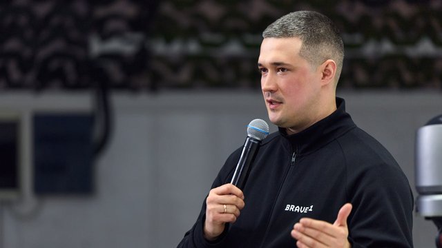 Each corps and brigade will have digital officer – defense minister