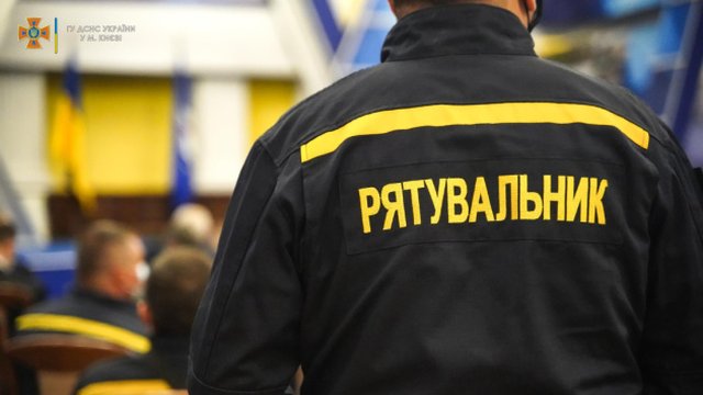 Завершено аварійно-рятувальні роботи в Малинівці Харківської області, деблоковано тіла і фрагменти тіл 4 загиблих - ДСНС