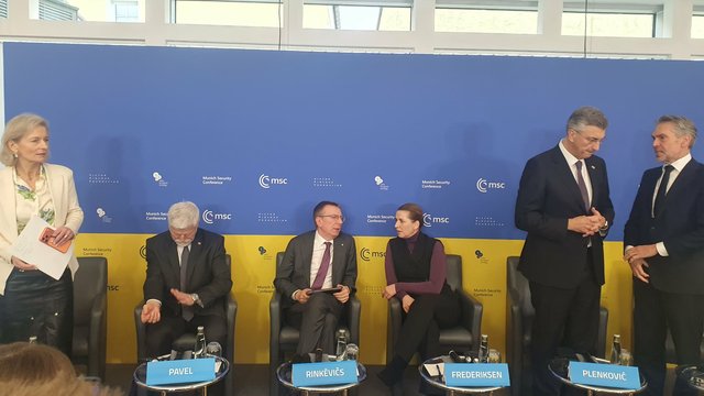 Президент Чехії: Не хочу створювати надто оптимістичних очікувань миру у 2026 р., знаючи ворога