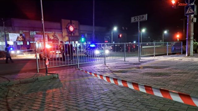 Проверяется версия о теракте в Николаеве, где ранены семь полицейских - Зеленский