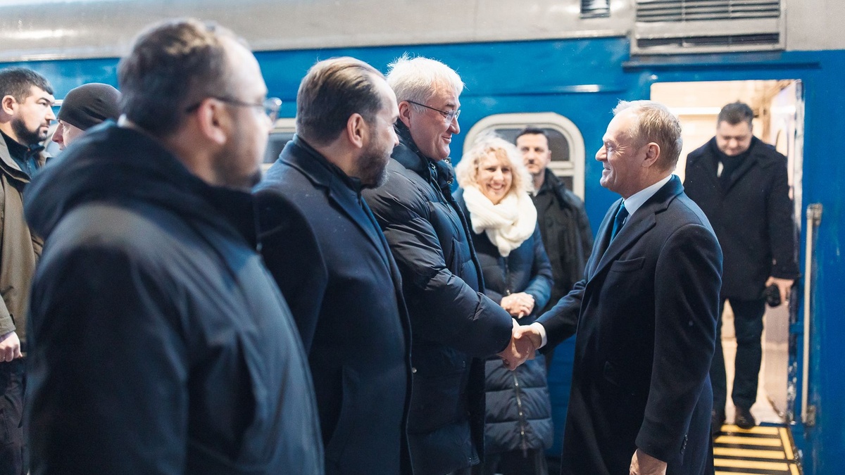 Polish PM arrives in Ukraine for visit