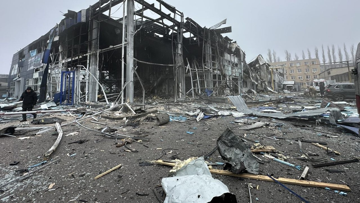 Peugeot center Odesa Adis-Motor showroom completely destroyed in drone attack – Stellantis Ukraine rep
