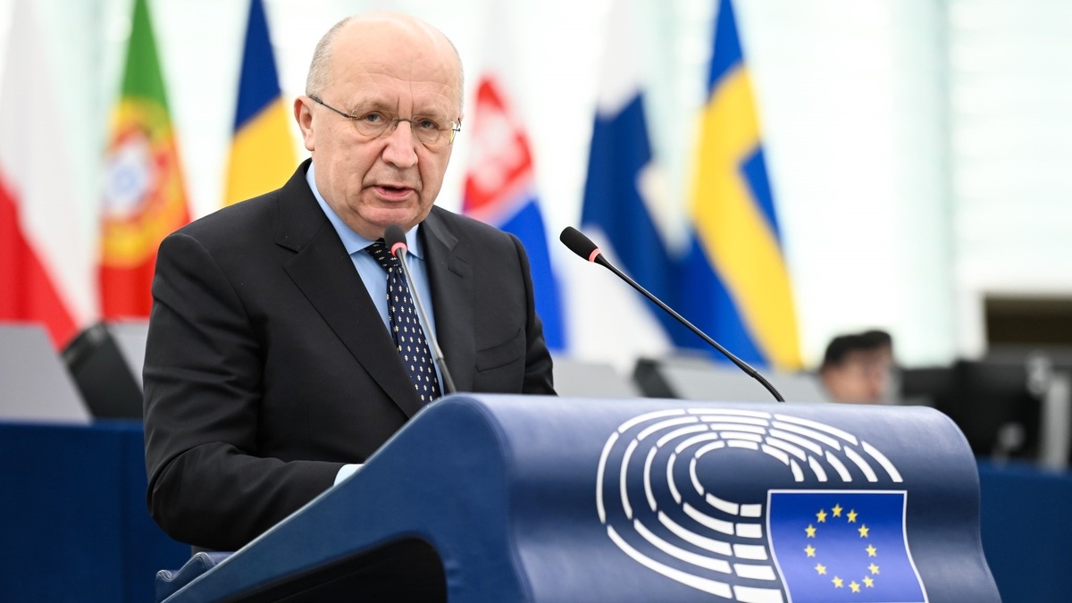 EU Commissioner Kubilius: Ukrainian Innovations Vital for European Defence