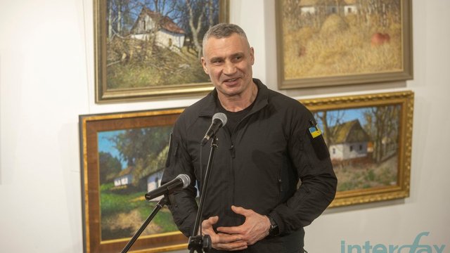 Віталій Кличко, голова Київської міської державної адміністрації, виступає на відкритті великої персональної виставки Івана Марчука "Я сколихнув цей світ". Музейно-виставковий центр "Музей історії міста Києва", Київ, 12.03.2026