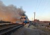 Вражеский БПЛА поразил хвостовую тепловозную секцию пассажирского поезда в Сумской области, жертв нет