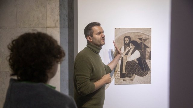 Куратор Сергій Комберянов на відкритті виставки «Весна. Жіночі імена бойчукізму». Національний центр «Український Дім», Київ, 05.03.2026