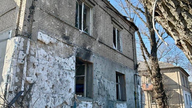 Пожилой мужчина получил ранения в результате вражеской атаки на Днепр