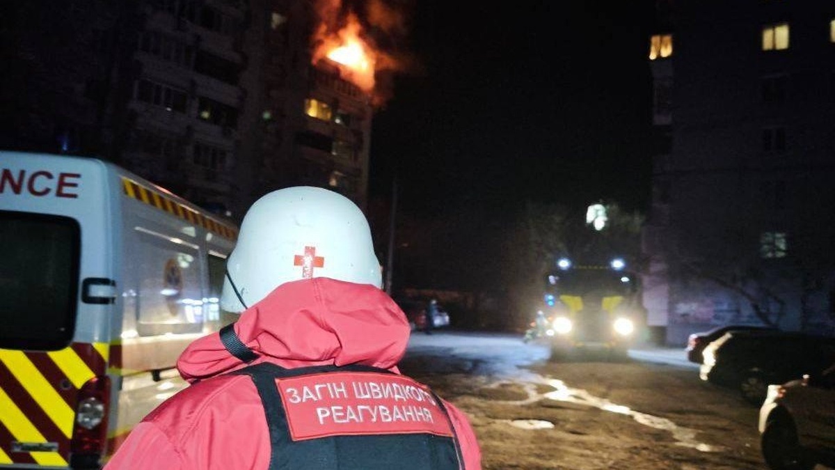 УЧХ допомагав постраждалим після російської комбінованої повітряної атаки на Запоріжжя