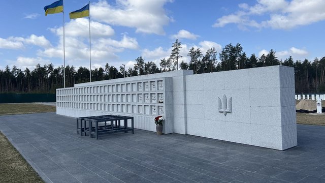 На НВМК за участі Буданова відбулася церемонія почесного поховання невпізнаних тіл