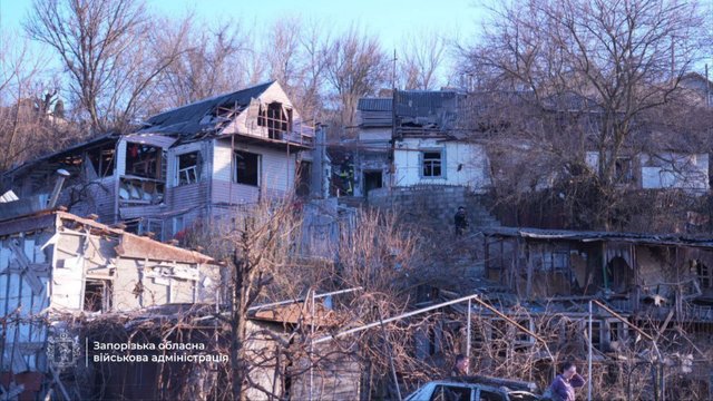 Уже 9 человек, среди них ребенок, пострадали из-за бомбардировки Запорожья