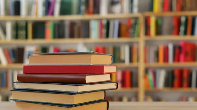 “Не вбивайте книгарні”: видавець спричинив гучну дискусію про книжковий ринок