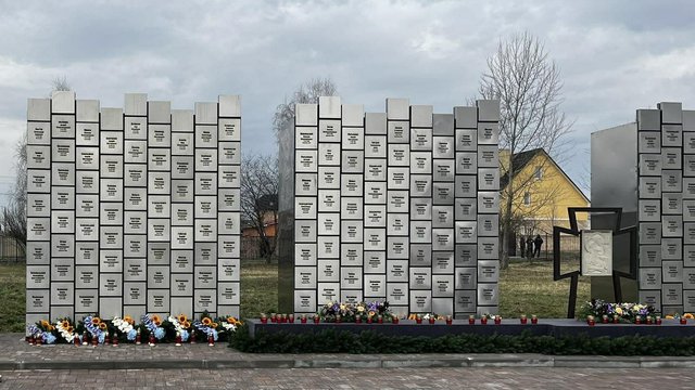 Міністри закордонних справ України та країн ЄС здійснили візит до Бучі у четверті роковини російської різанини
