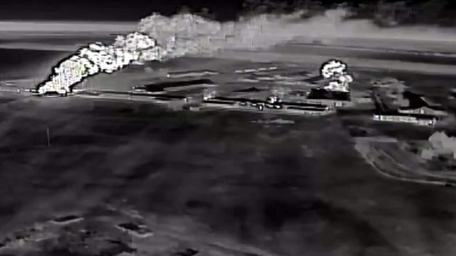 Беспилотники СБУ поразили Евпаторийский авиаремонтный завод и два ЗРПК "Панцирь-С2" возле аэродрома Джанкой