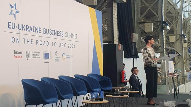 Єврокомісар Кос про "асоційоване членство" України в ЄС: ідеї надходять про те, чи є спосіб посилити поступову інтеграцію