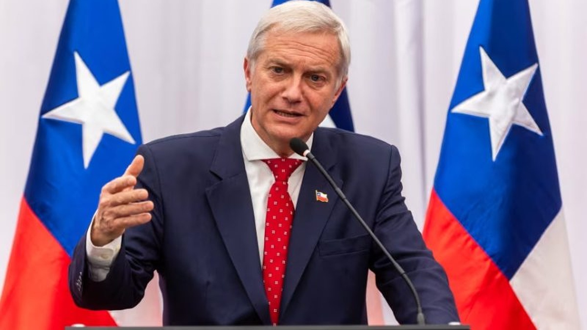 Зеленський обговорив з президентом Чилі співпрацю в металургії, сільському господарстві та розвідці корисних копалин