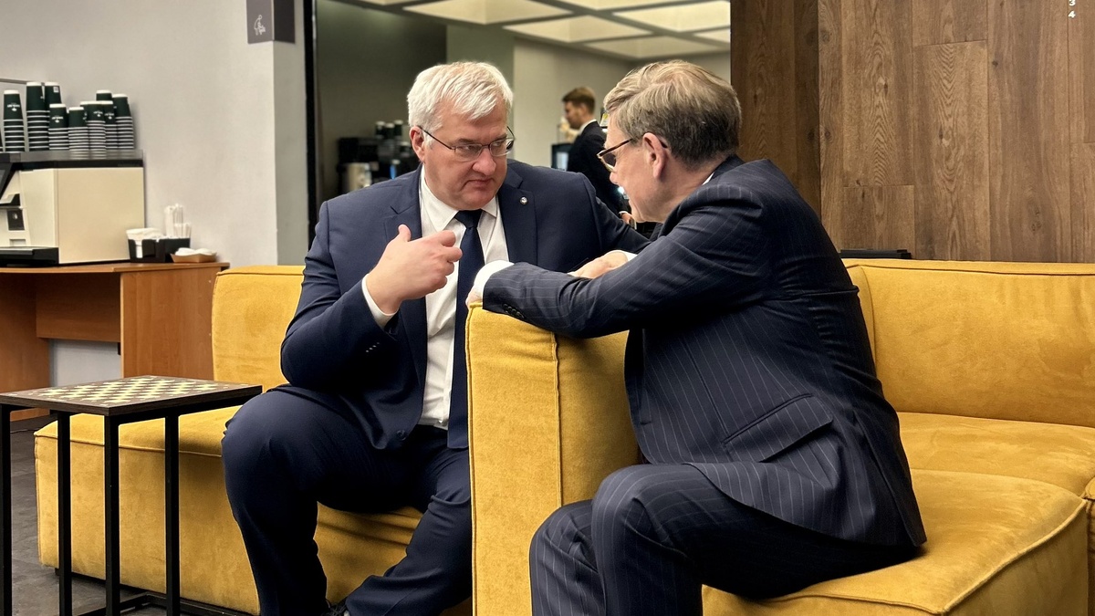 Сибіга та Вадефуль обговорили підготовку міжурядових консультацій у Берліні та спільні оборонні проєкти