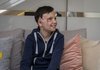 Незламний Роман Олексів, який вижив після обстрілу Вінниці у 2022 році, отримав власну квартиру від Ріната Ахметова