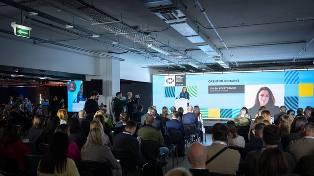 Свириденко: Наша мета – працевлаштувати 100 тисяч ветеранів і ветеранок до 2030 року у партнерстві держави і бізнесу