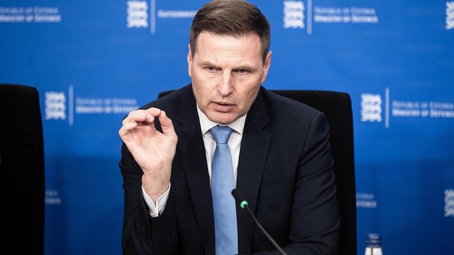 Естонія призупиняє закупівлю БМП і виділить вивільнені EUR500 млн на ППО і дрони