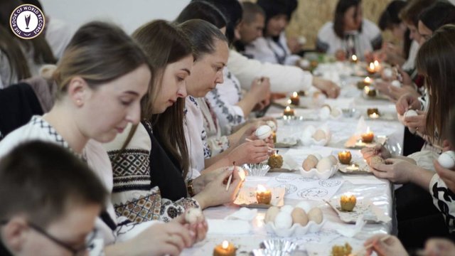 Майже 3 тисячі писанок для ЗСУ: на Львівщині встановили рекорд України