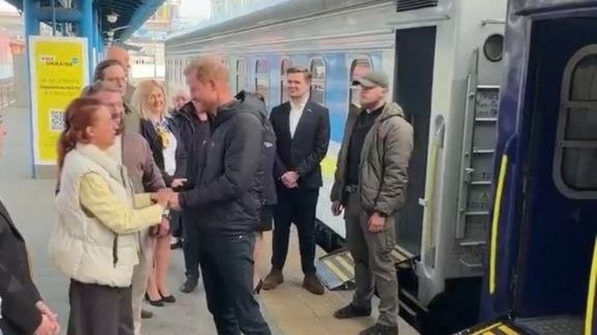 Prince Harry, who has arrived in Kyiv, urges world not to lose sight of war in Ukraine – media