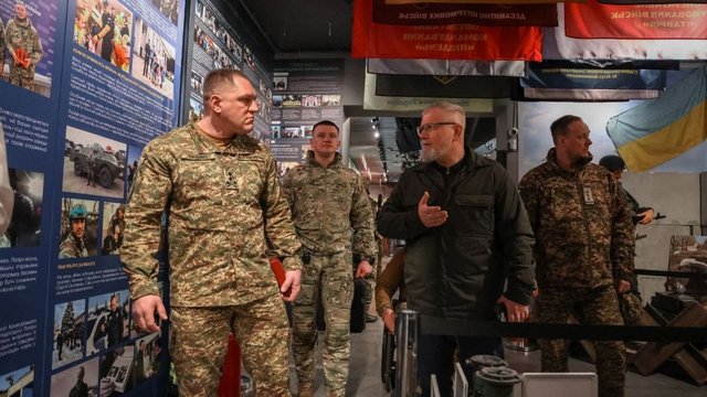 Pivnenko visits Kryvyi Rih, meets with local military leadership