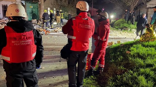 УЧХ працює на об'єктах, пошкоджених внаслідок атаки російських БпЛА в Одесі