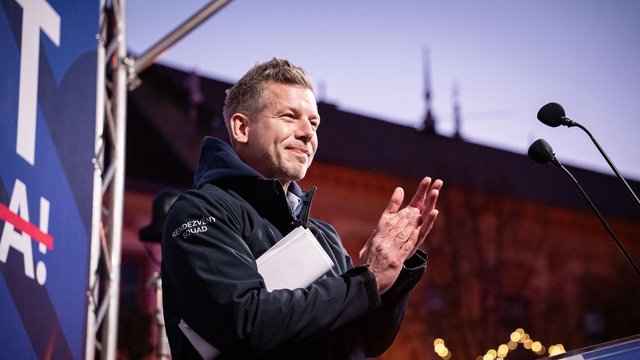 Мадяр планує обговорювати повернення Угорщиною грошей Ощадбанку після складанні присяги прем'єра