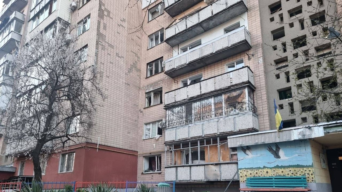 Дитина загинула, 11 людей поранено через атаку російських БпЛА у Черкасах – ОВА