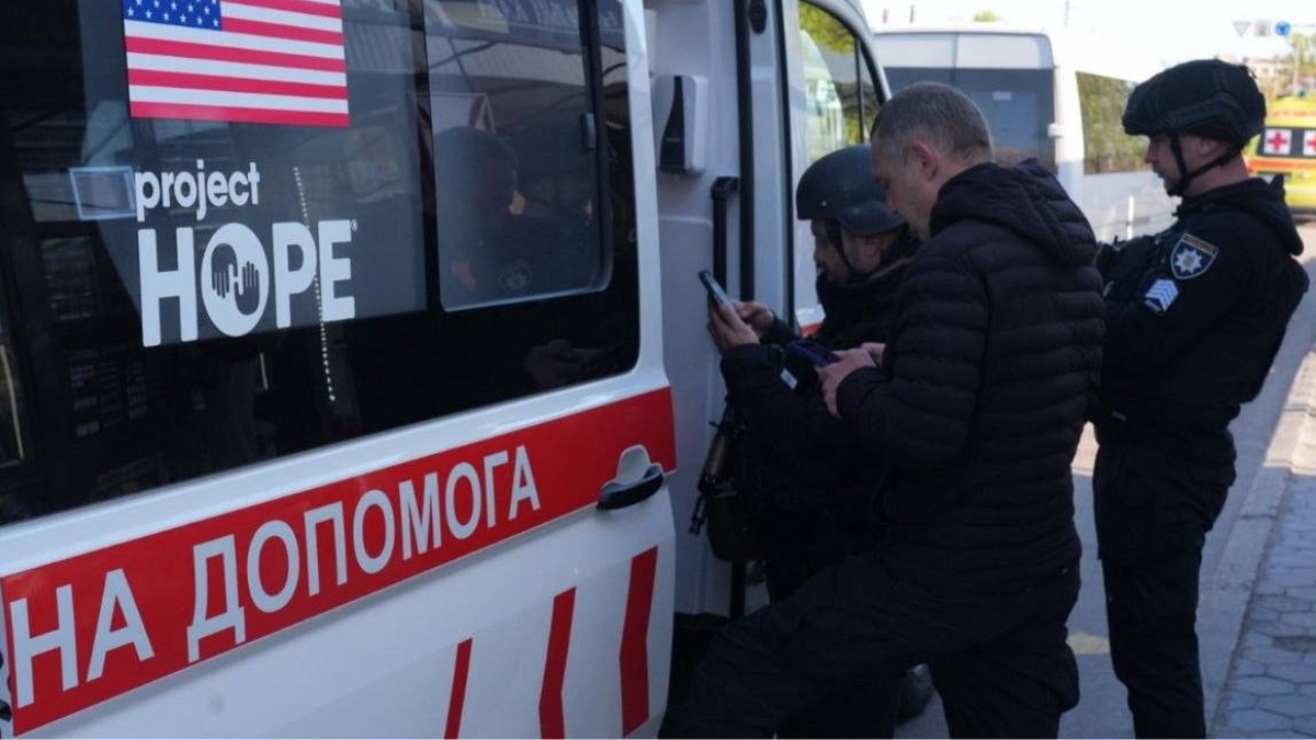 Унаслідок ворожої атаки на Запоріжжя поранено двох чоловіків – ОВА