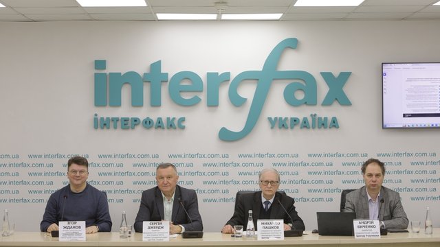 Найбільшою загрозою євроінтеграції України є агресія РФ та невизначеність перспектив мирних перемовин – експертне опитування